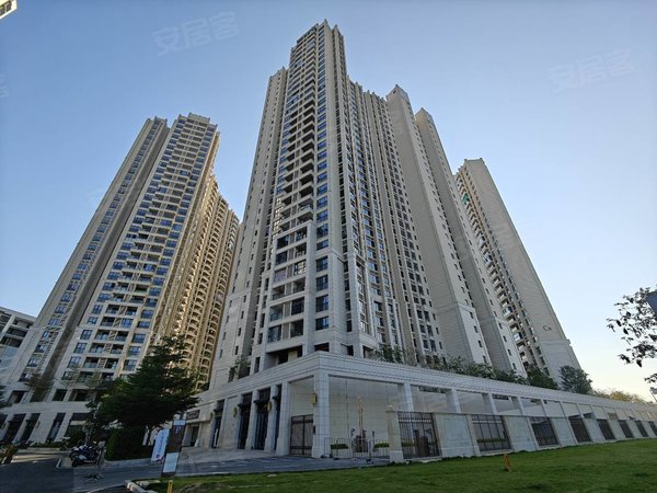 深圳宝安后亭清平华府清平华府精装两房,随时看房,免费停车,后亭地铁