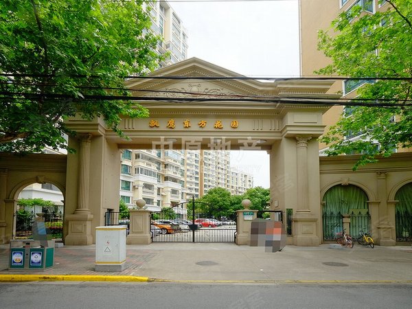 上海虹口临平路飘鹰东方花园新出!出门号线地铁!送平米的花园!