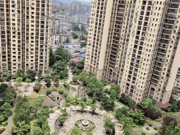 【多图】世茂城,大连路租房,世茂城精装修两室,家电齐全,拎包入住