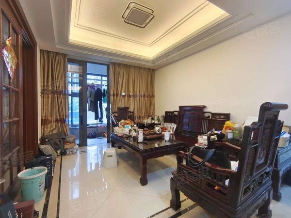 珠海香洲新香洲五洲花城二期五洲花城二期 3室2厅2卫 7000.