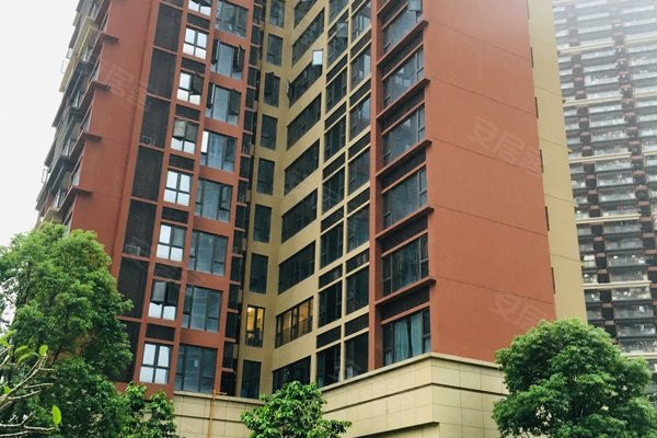 朗泓龙园大观一期