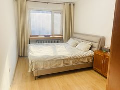 哈尔滨道里中央大街月付 包网 中央大街友谊路地铁口 五楼 家电齐全 有空调出租房源真实图片