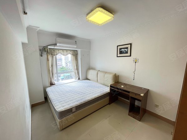 电悍文 金禧大厦 电梯两间大房一厅 楼层适中 拎包入住