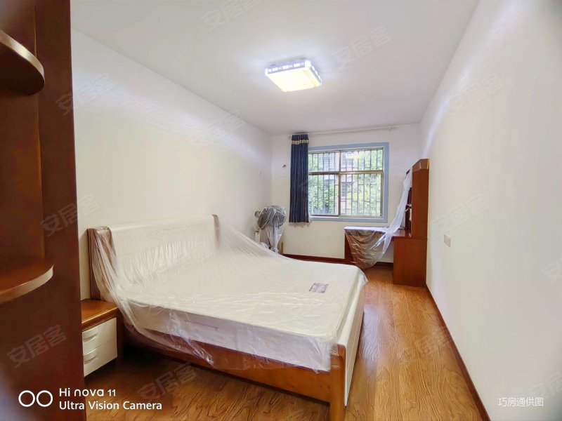 二中附近 世纪名城 正规小区好楼层 户型通透 拎包,房