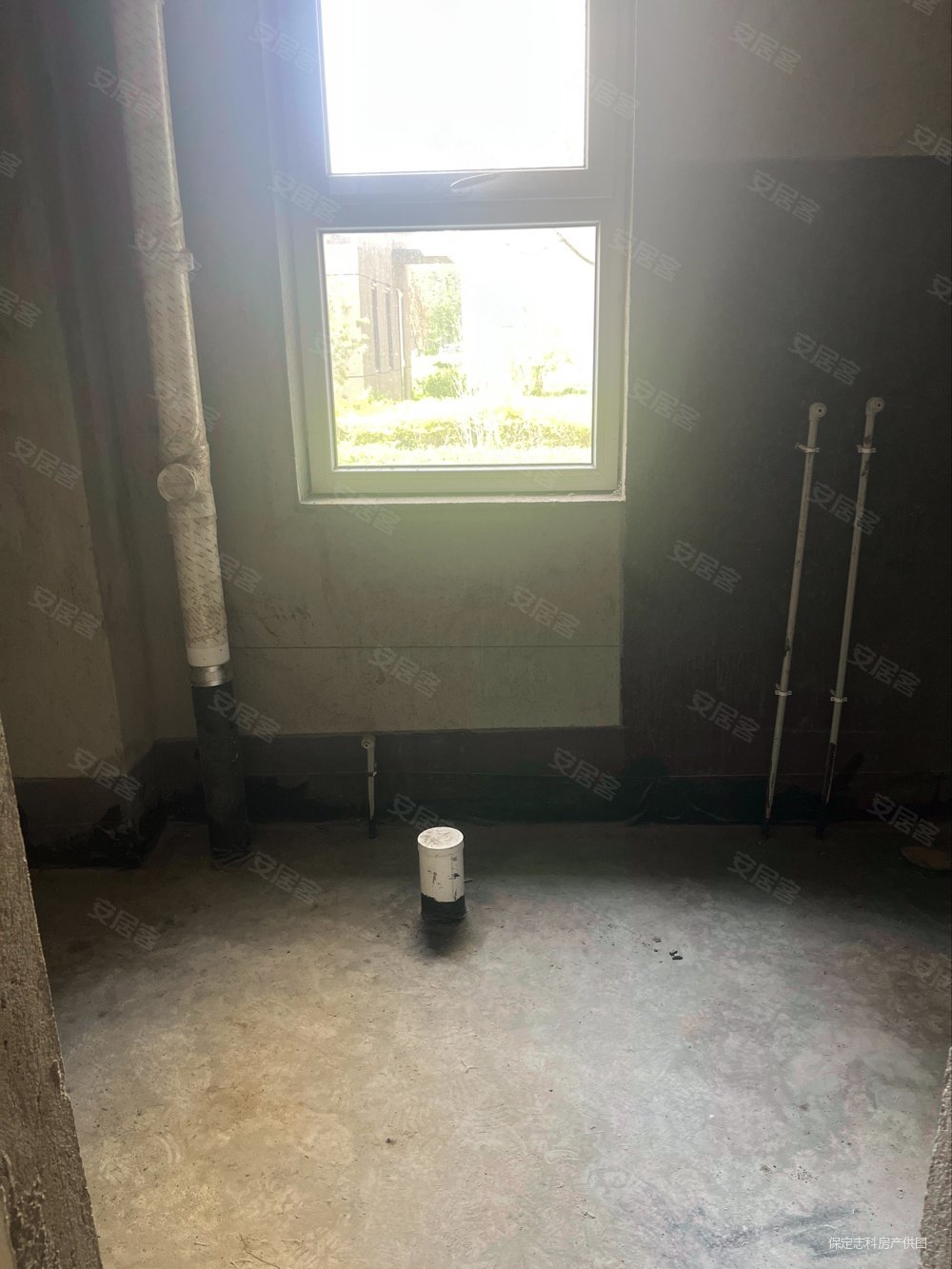 花郡玫瑰园3室2厅2卫141㎡南北138万