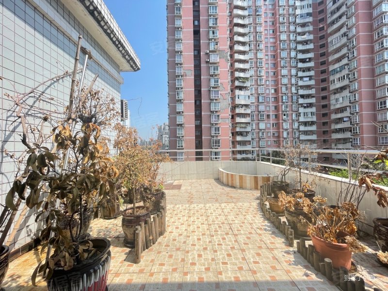 祥和如意居4室2厅2卫157㎡南北148万