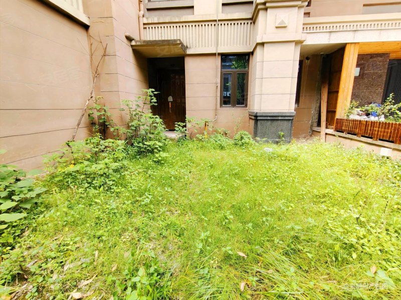 前后花园100平 带两层地下室 业主急售,恒大香山华府(二期)二手房,190