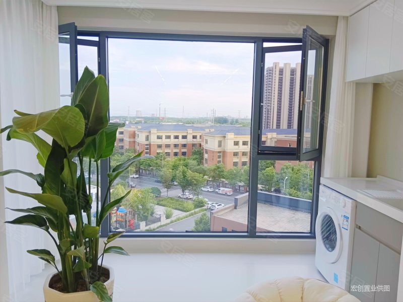 南京房产网>南京二手房>六合二手房>龙池二手房>冠城大通蓝郡梅苑>800