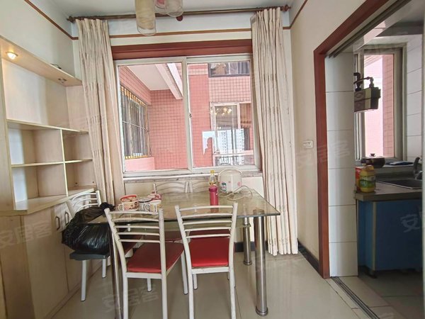 重庆江北五里店龙庭蓝天苑五里店龙庭蓝天苑精装两房出租   三轻轨