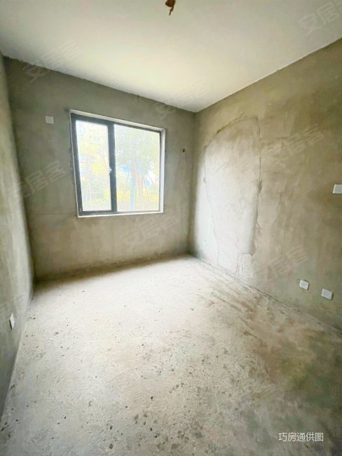 九溪嘉园房产证以下随时过户门头100多平院子可议价