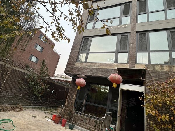 天津西青中北万科朗润园联排4层别墅,豪华装修拎包入住出租房源真实