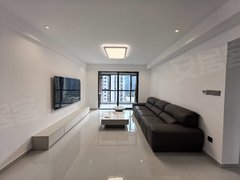 温岭温岭市区锦江中心湖悦华庭三室两卫 独门独户全新精装 包物业宽带车位 宝龙附近出租房源真实图片