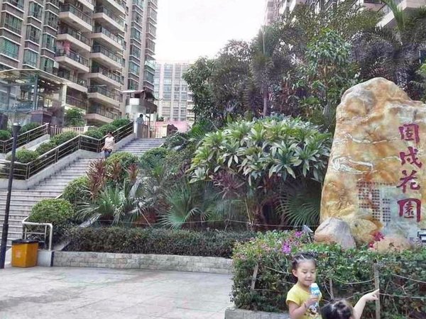 【多图】固戍花园,固戍租房,固戍地铁 精装修一房一厅押一付一民水电