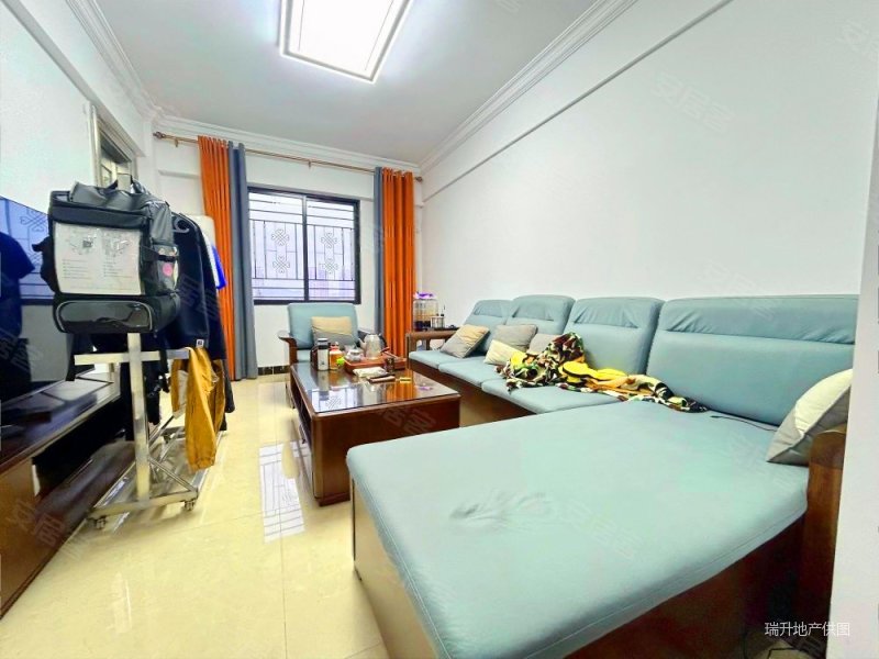 光大花园金辉苑(东城) 交通便利 小三居 双卫 南北通透