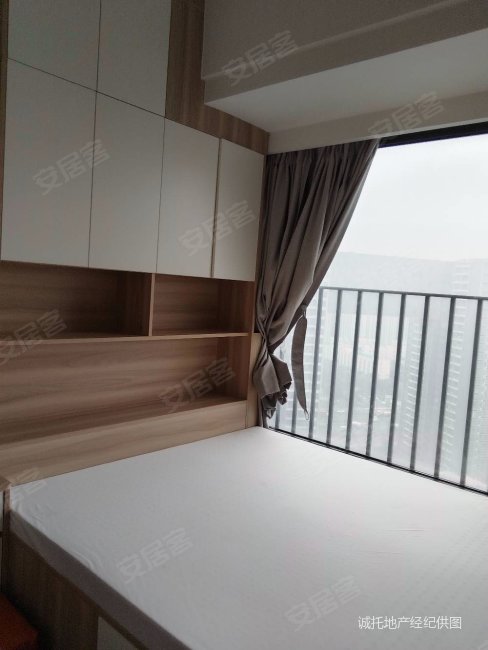 满京华云朗公馆