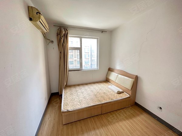 两室一厅一厨一卫整租电梯房家具家电齐全,拎包住出租房源真实图片