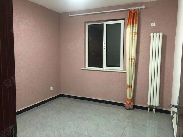 如东隆兴园一里隆兴园一里 2室1厅1卫 精装修 南北通透 电梯房出租