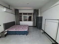 青州青州城区青州古城兴隆大厦!精装电梯公寓!家具齐全!领包入住!900月出租房源真实图片
