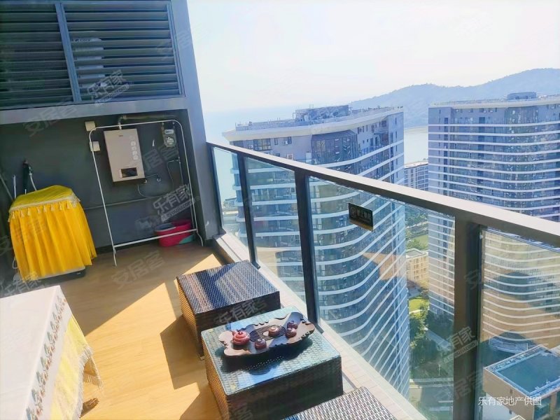 高楼复式层 采光充足 南向 精装修,华润小径湾二手房,240万,3室2厅,2