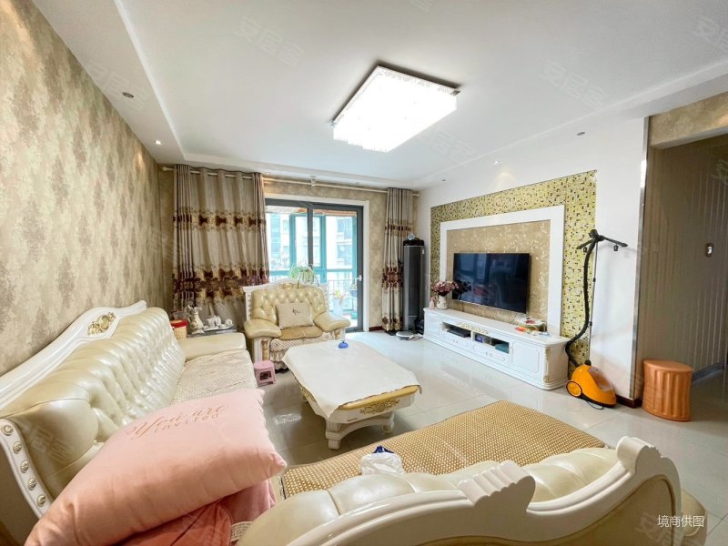 唐延路西安锦都花园精装三室客厅带阳台随时看房