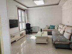 郓城郓城城区郓城市区出租香墅湾三室两厅一卫，家具家电齐全，随时可以看房出租房源真实图片