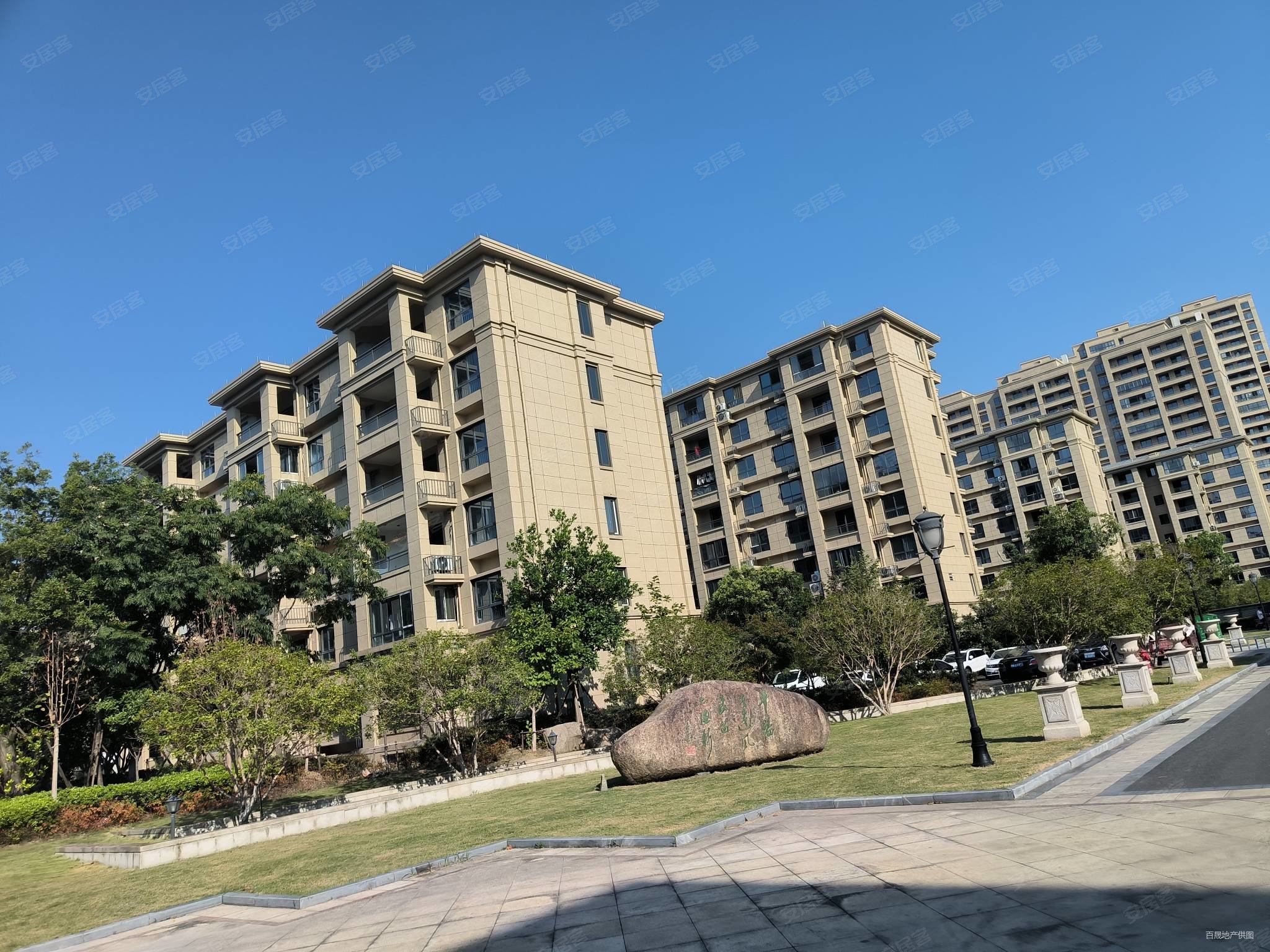 卡森卫星城名庭园 南北通透 精装好房 板楼 房龄新 小三房,卡森卫星城