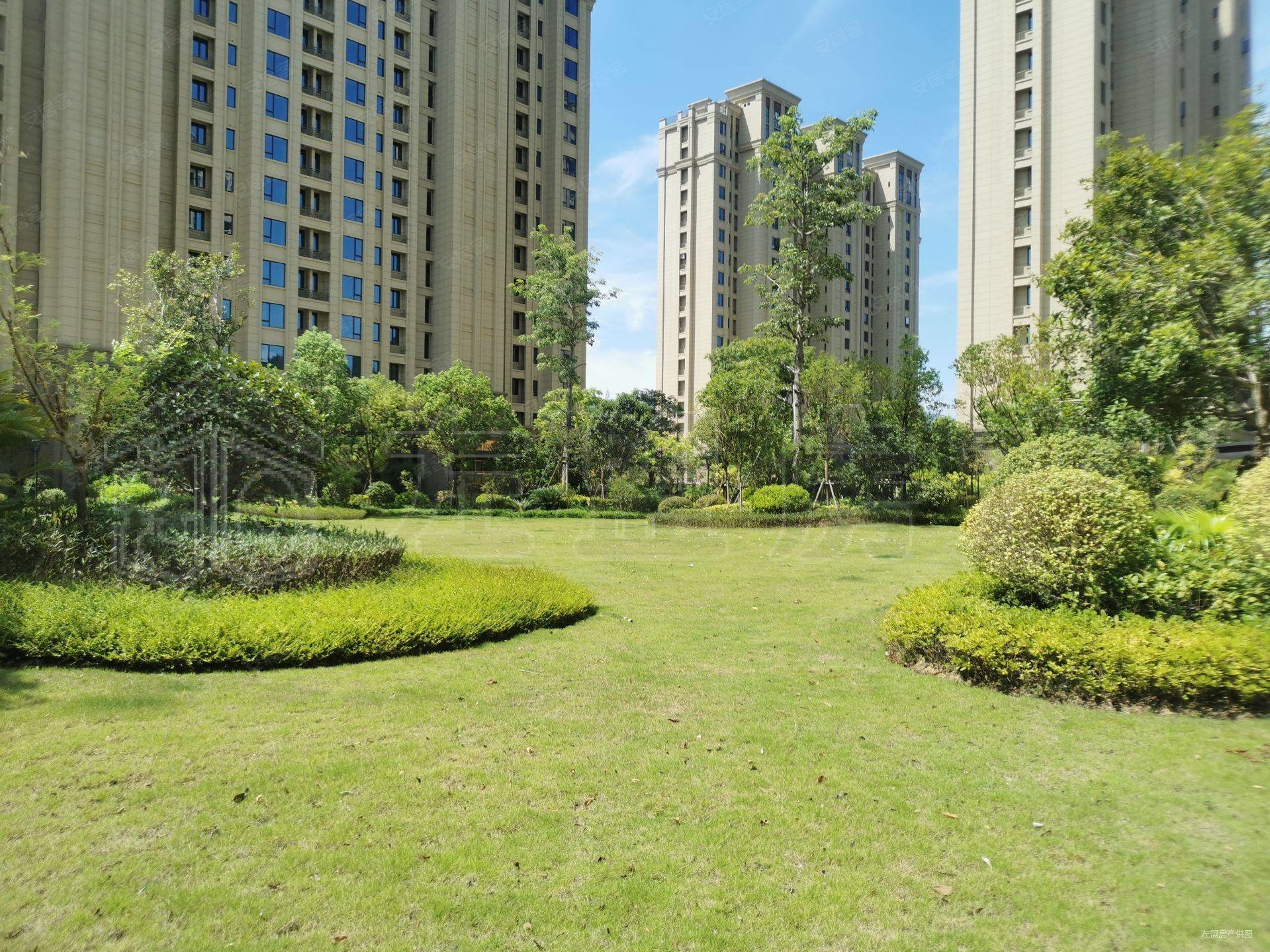 江山大名城悦溪2室2厅1卫69.43㎡南北29万