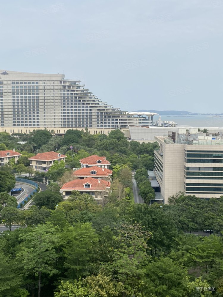 海峡国际社区(三期公寓住宅)4室2厅2卫213.95㎡南北1496万