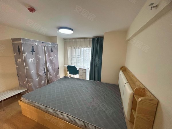 昆明五华泛亚科技新区新城吾悦广场好老师培训 新城吾悦广场卡卡公寓