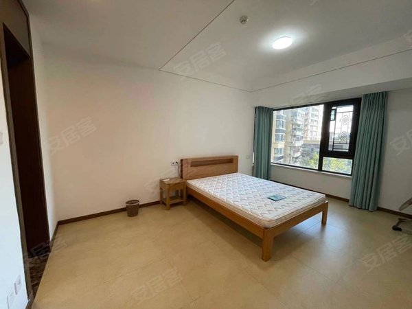 南宁西乡塘安吉澜月府靓房,澜月府,精装修,小区绿化环境好,有游泳池