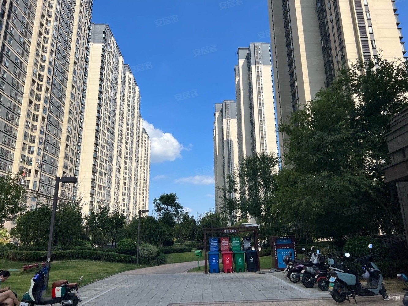万科金域国际3室2厅2卫110.98㎡南116万