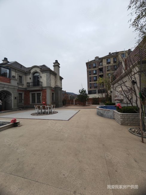 独栋别墅 精装好房 拎包入住 带700平院子 看到的都送,美达西山御园