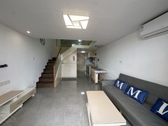江门开平市开平周边东汇城豪华复式 白菜家2千蚊月 正南向2方1厅带套间家私齐全出租房源真实图片