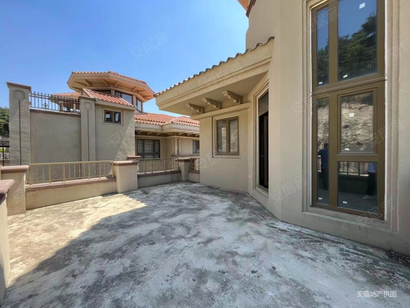 中体独栋 依山傍水 环境清幽,中体九号院别墅二手房,750万,5室3厅,5卫