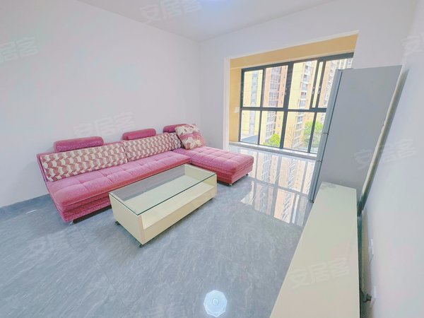 红咏花园精装套三妇幼保健院龙泉第一人民医院旅游学院