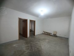 南京栖霞迈皋桥丁家庄燕歌园三房 交通便利 购物方便 干净清爽 人车分流出租房源真实图片