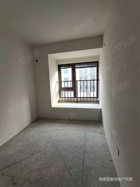 虎丘塔边上五层电梯洋房 中间楼层 诚心出售,彤云嘉卉花园北区二手房