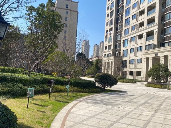 昆山玉山城东景悦澜庭一间小窝,一份温馨 ,一座城市,一份梦想,因为