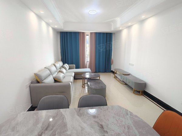 福州长乐吴航中海锦城中海锦城精装三房 出门地铁 喜欢再降两百出租