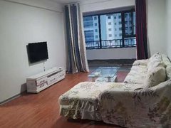 新泰青云府前大街吾悦楼房出租,三室两厅全套家具家电出租房源真实图片