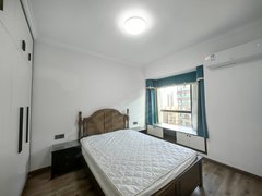 邵阳双清金百汇商业街主卧带卫 可月付无中介费押一付一 步步高新天地旁佘湖一品小区出租房源真实图片