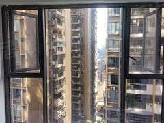 达州通川中心广场滨江名都城 3室2厅2卫出租房源真实图片