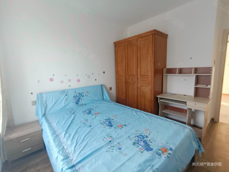 河风雅苑  三室一卫  装修  南户带阳台