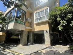 深圳龙华万众城新出嘉龙山庄独栋别墅 房间多带大露台 朝南 位置安静急租出租房源真实图片