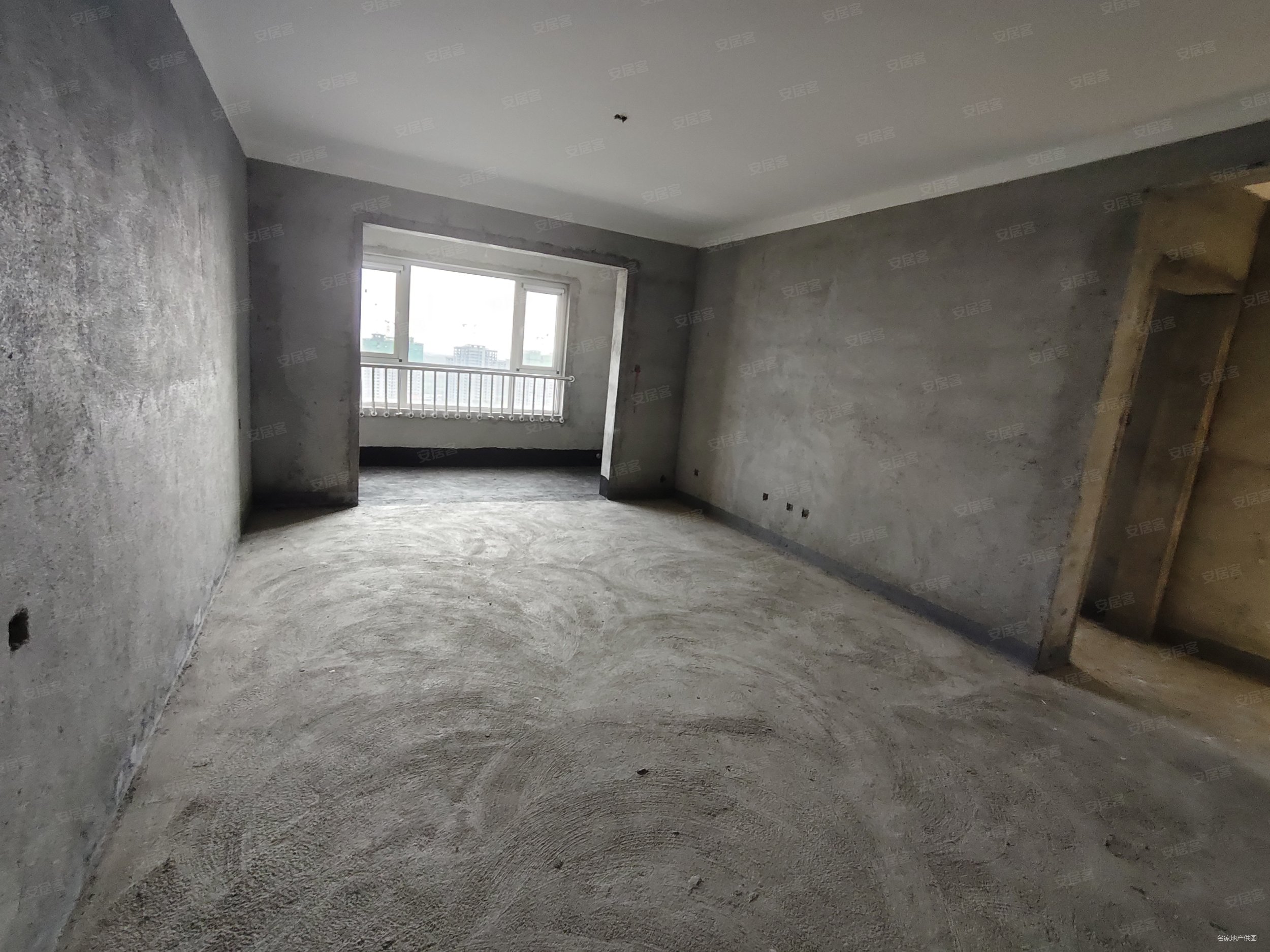 商品住宅 次新小区 中间楼层