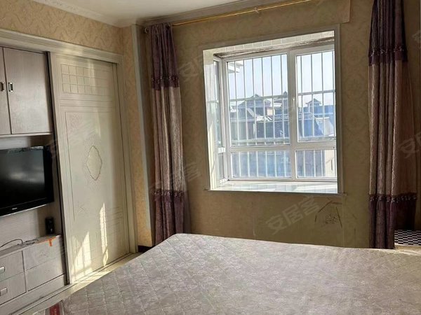 济宁嘉祥嘉祥城区冠亚上城(c区)冠亚c区11楼精装修123平拎包入住年租