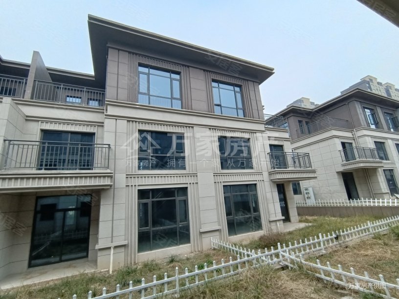 别墅出售等待有缘的你,天悦城二手房,200万,5室3厅,3卫,173平米-安康