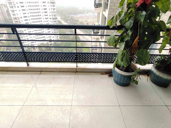 【多图】紫荆花园(二区),海垦租房,海口湾滨海九小旁 紫荆花园二期 大