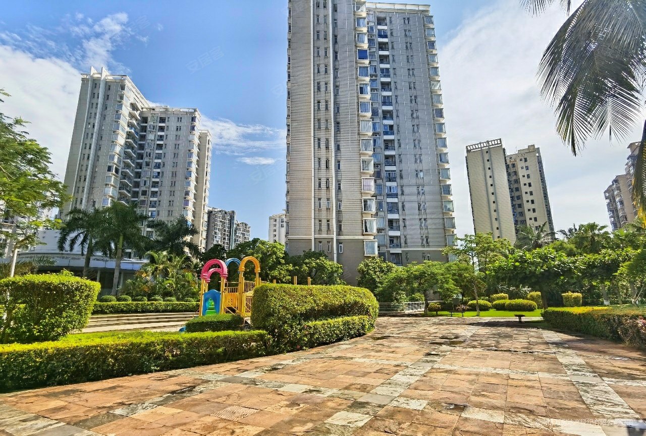 海口湾高端一线海景大平层紫荆花园4房南北通有钥匙随时看