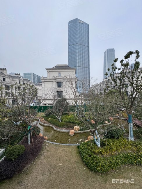 云锦东方三期丨临河别墅丨地面四层地下一层丨带300平私家花园